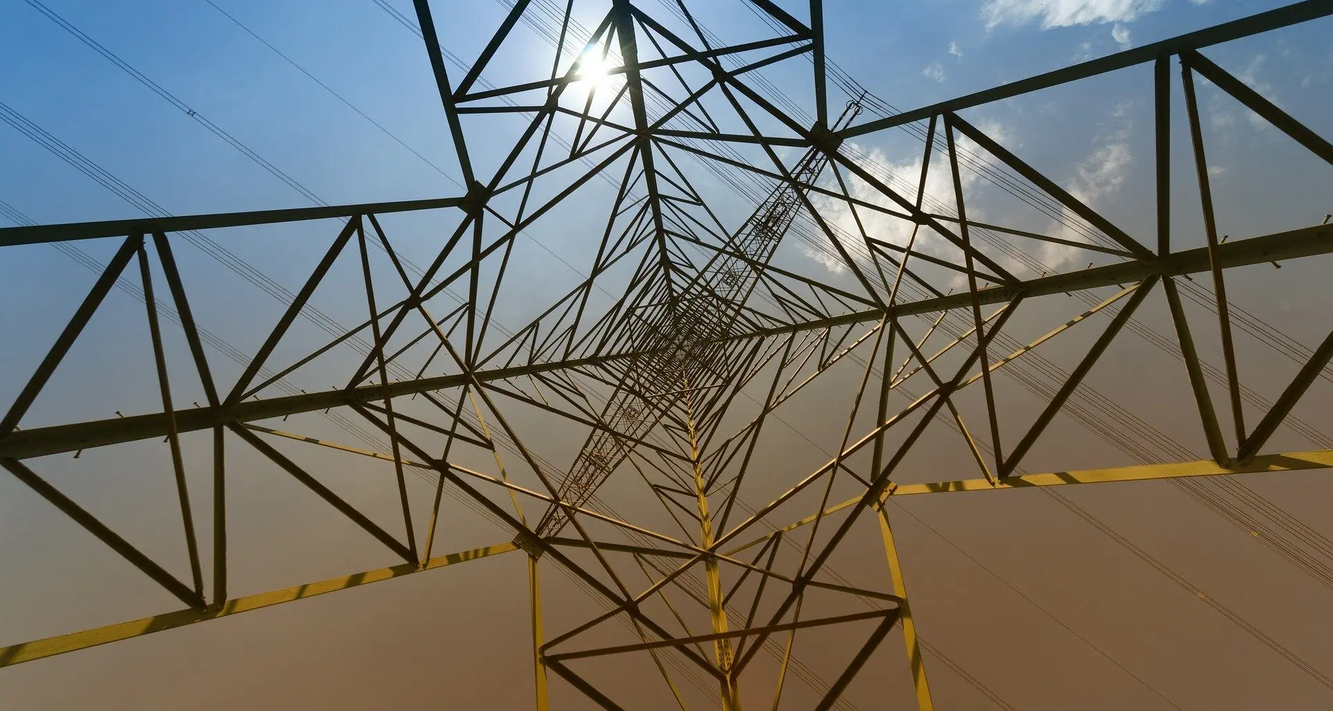 Da reação ao planejamento: unindo energia e organização do espaço urbano no Brasil
