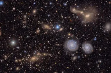 Primeira imagem do Observatório Rubin revela universo em constante transformação