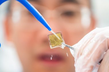 Material com três camadas revoluciona produção de hidrogênio verde ao separar cargas elétricas