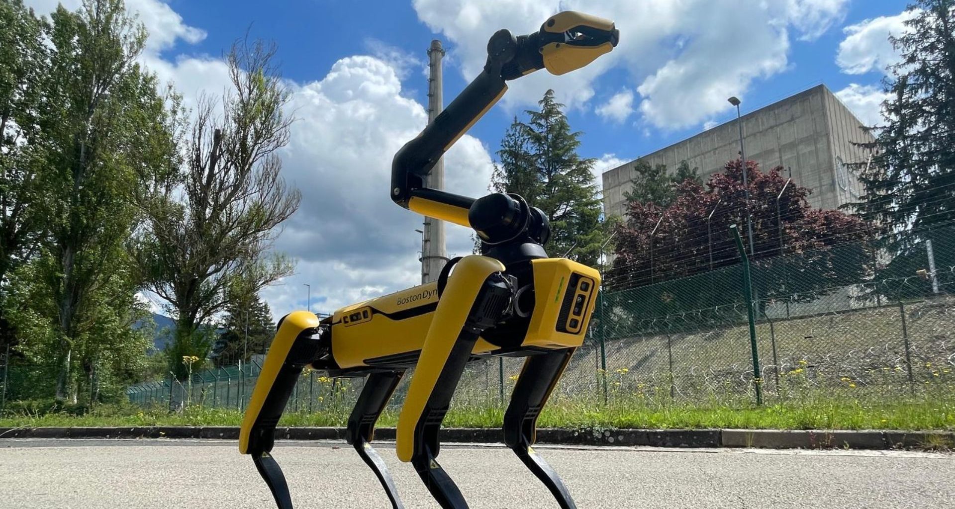 Cachorro robô fará varredura de radiação em usina nuclear desativada na Espanha