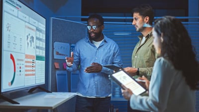 2 Empresas Líderes em Inteligência Artificial prontas para valorizar: APLD e LMND
