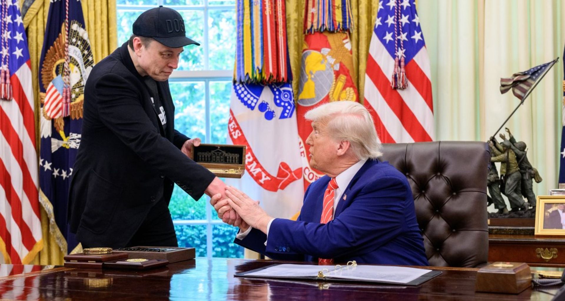 Donald Trump ataca Elon Musk por subsídios a carros elétricos enquanto briga se intensifica