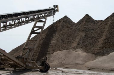 Balanço do semestre: Fabricantes de materiais de construção mostram sua força.