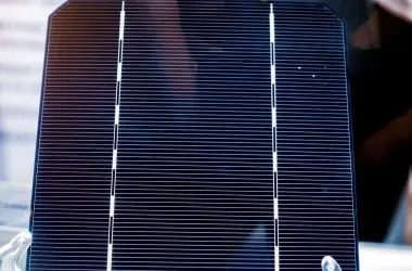 Células solares recorde mantêm 80% de energia por mais de 2000 horas seguidas.