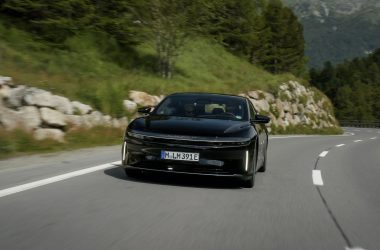 Carro elétrico Lucid Air bate recorde mundial ao rodar 1200 km com uma única carga.