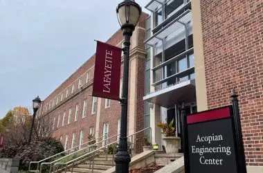 Lafayette participa de programa piloto para certificação de docência para professores de engenharia.