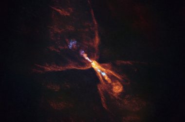 Astrônomos observam o momento exato em que planeta nasce em sistema solar distante