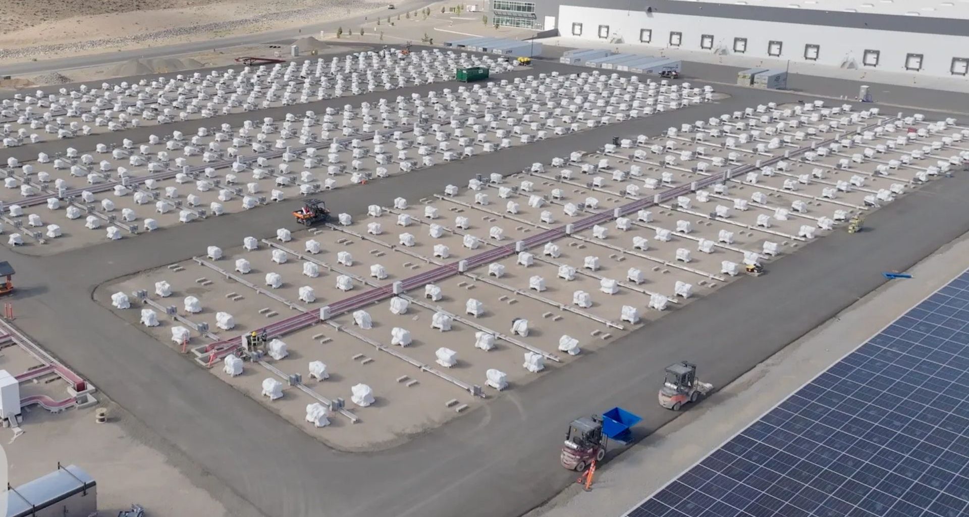 Empresas dos EUA reciclam baterias de carros elétricos para alimentar sistemas de Inteligência Artificial
