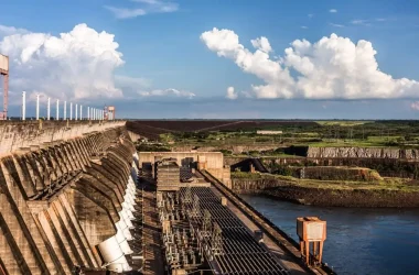 Oportunidade na Itaipu: Inscrições abertas para bolsas no programa Mais Engenharia.