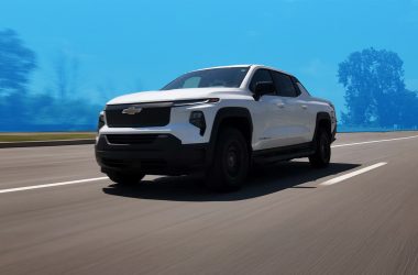 Chevrolet quebra recorde mundial de distância com carro elétrico