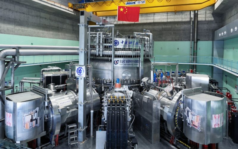 Nova IA acerta 94% na previsão de falhas em plasma de fusão nuclear