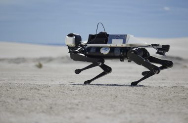 Cachorro robô treina em dunas nos EUA para futura exploração em Marte