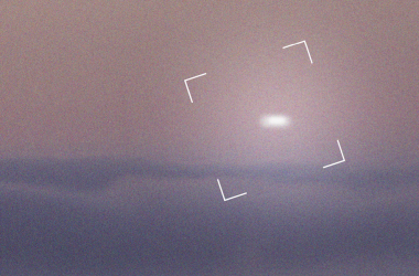 Objeto misterioso invade Sistema Solar e cientista sugere que pode ser uma nave alienígena