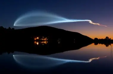 Lançamento do foguete Falcon 9 da SpaceX na Base da Força Espacial em Vandenberg, Califórnia