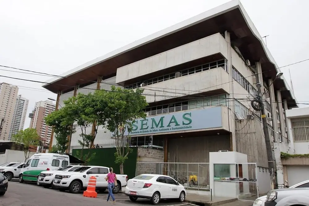 Semas abre processo seletivo para diversos cargos com salário de até R$ 2,4 mil para brasileiros interessados