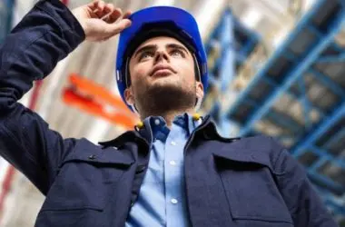 Votorantim busca futuros engenheiros! Vagas de estágio abertas para estudantes do último ano.
