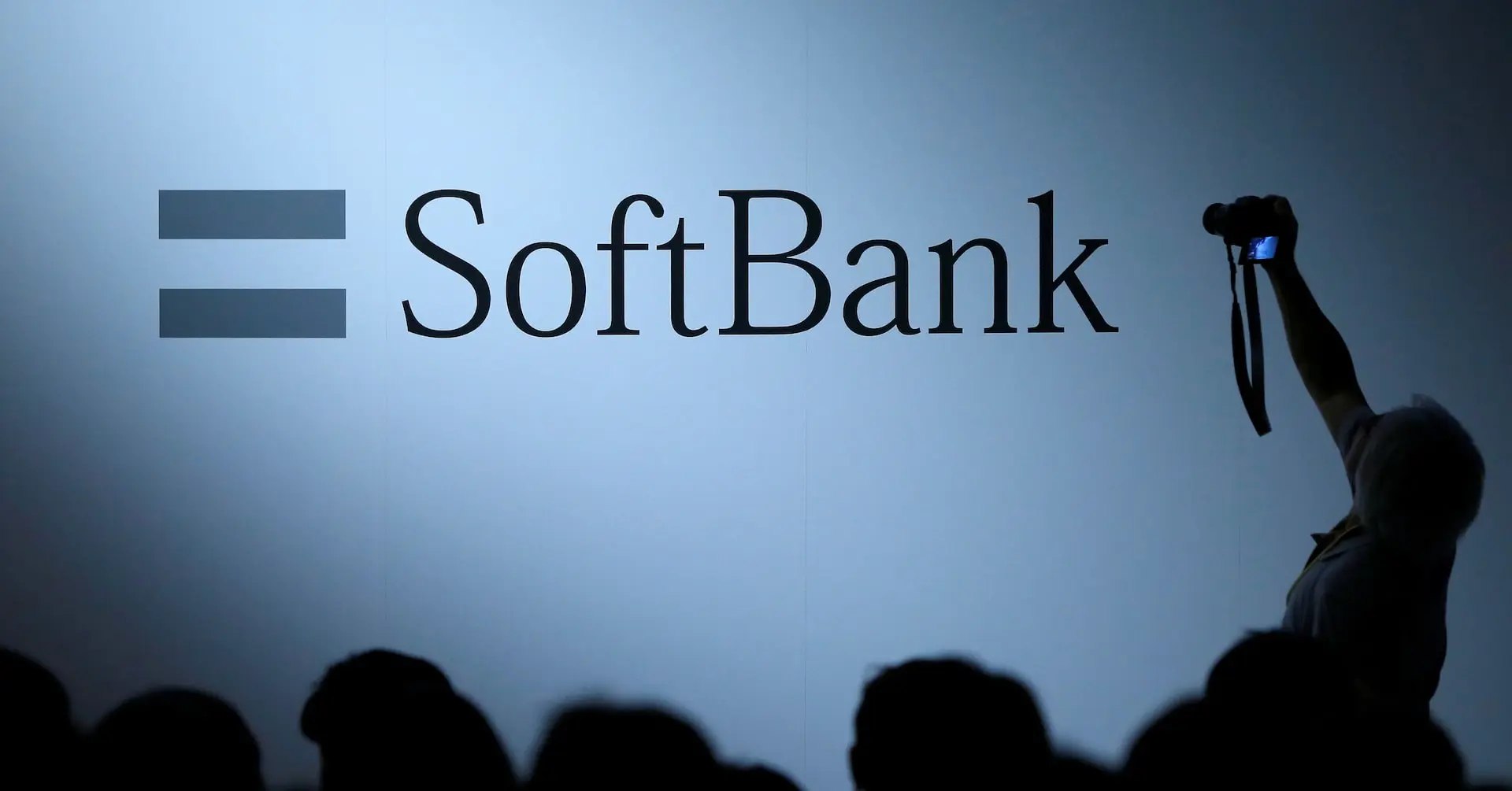 Parceria da SoftBank com OpenAI no Japão é adiada, segundo fonte