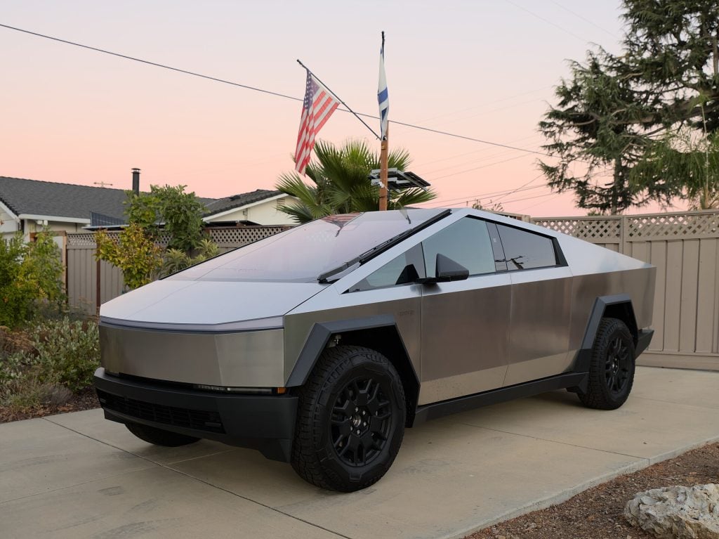 Dissecando: a Tesla 4680 — a bateria que é uma aposta de fábrica (e quase afundou no caminho)
