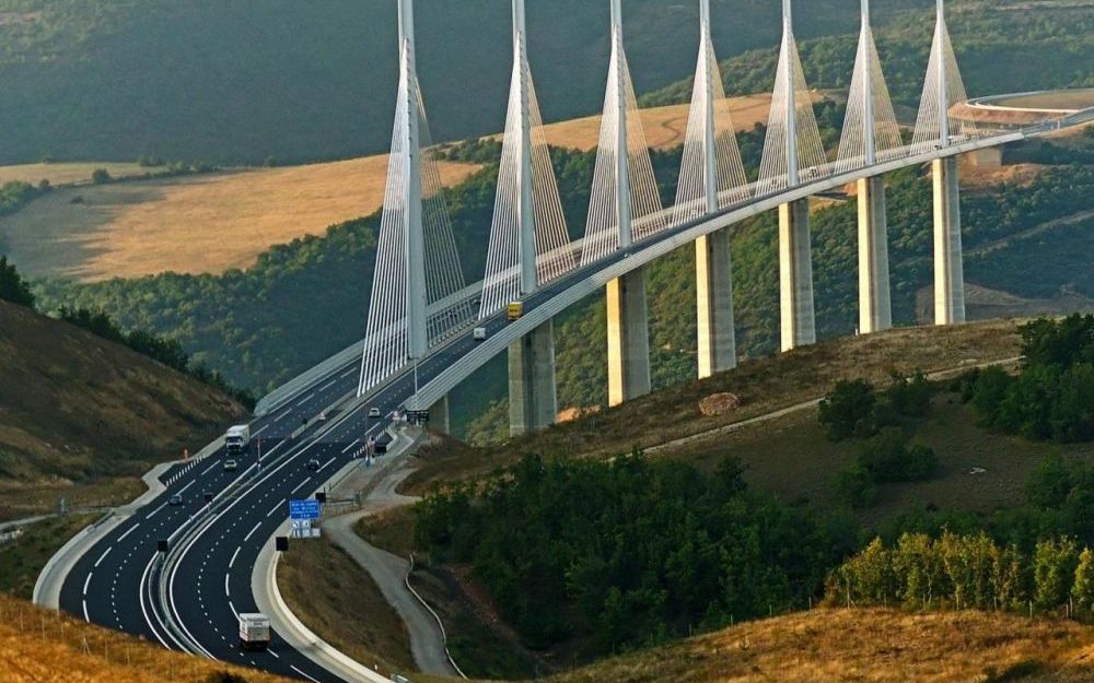 pontes incríveis espalhadas pelo mundo